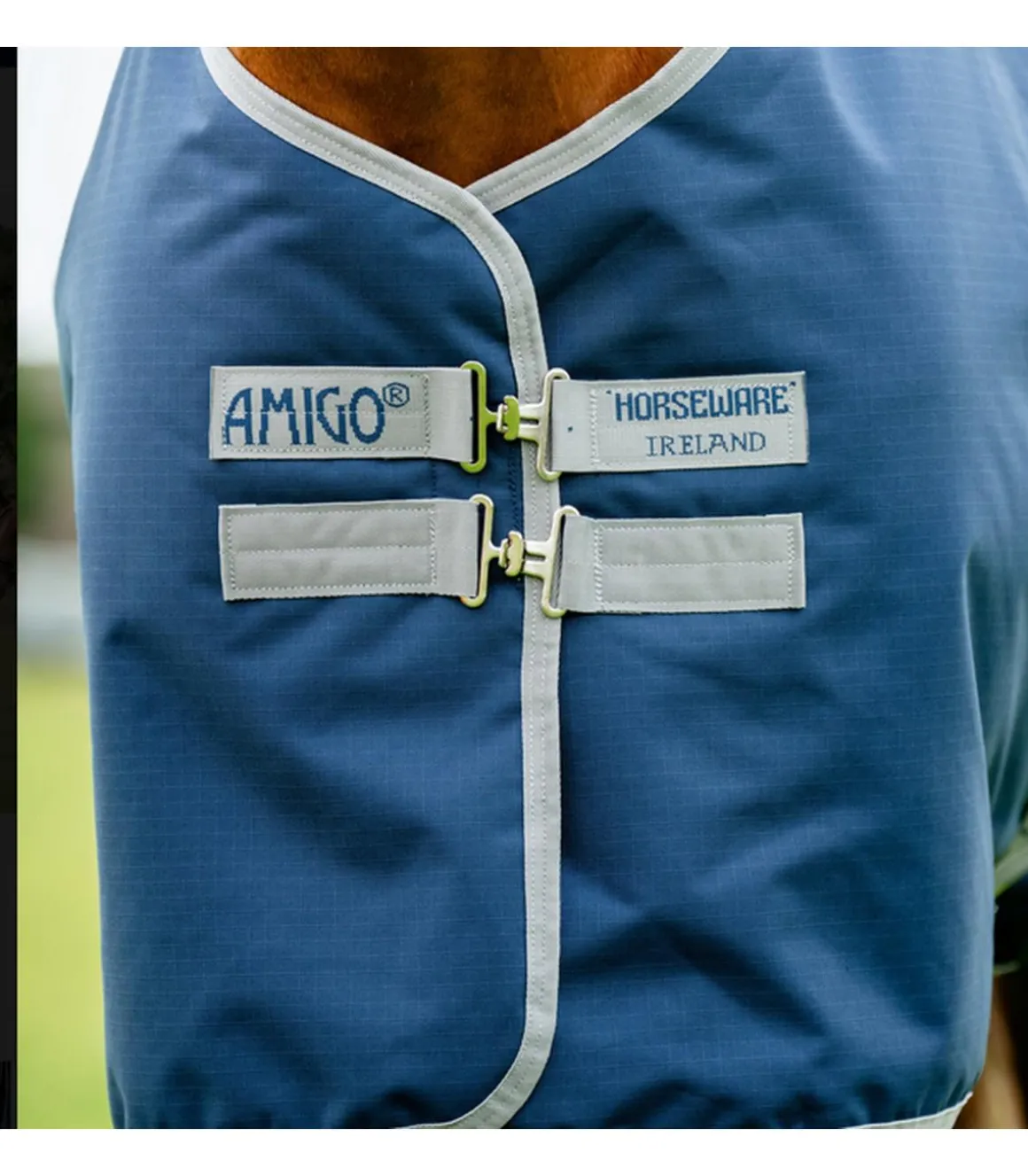 Couverture AMIGO Ripstop 900D Turnout 200g – Confort et protection