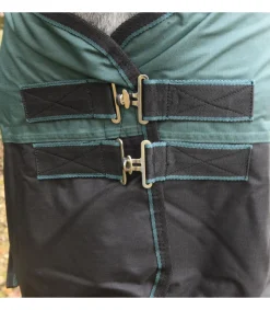 Couverture imperméable 600 deniers et 200 gr vert/noir - JMR Pro