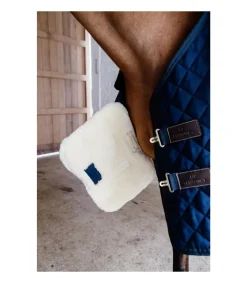 Extension de poitrail matelassé mouton vegan en bleu marine - Kentucky