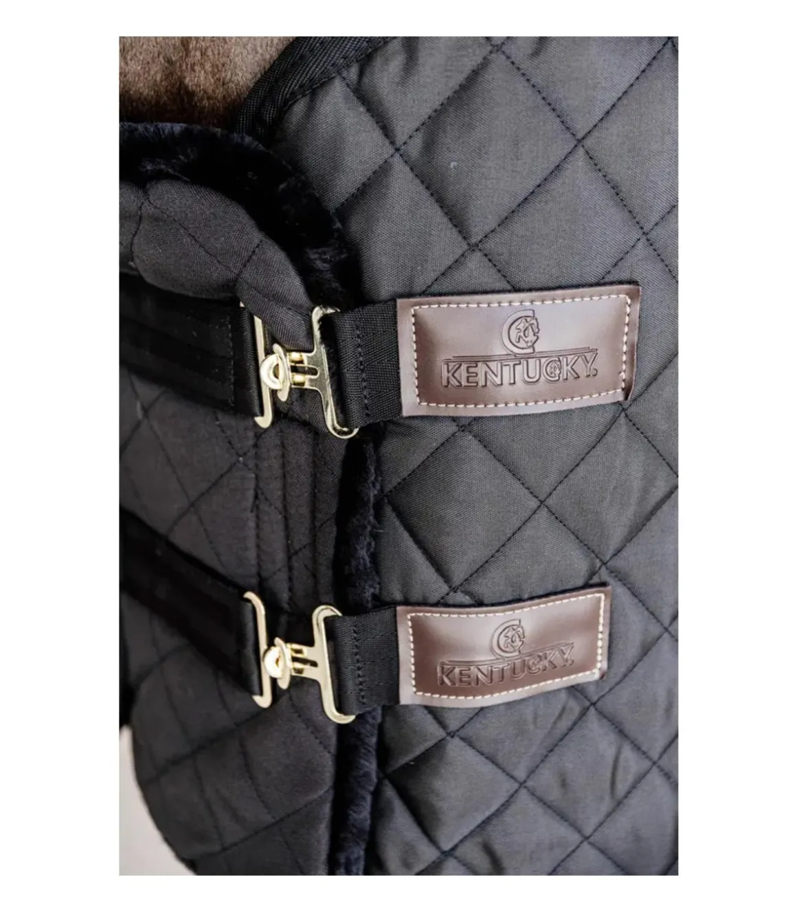 Extension de poitrail matelassé mouton vegan en noir - Kentucky